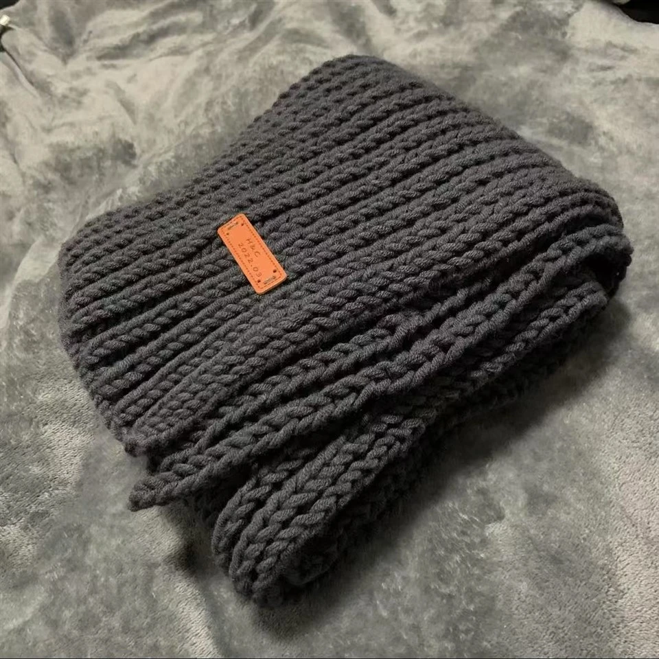 Eșarfe de designer pentru femei