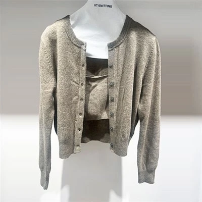 Set de top decupat și cardigan