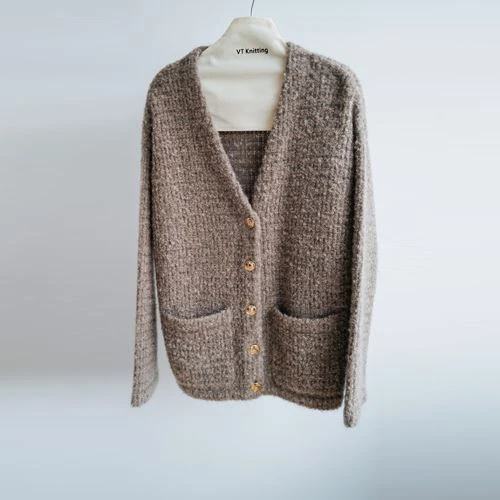 Cardigan de damă din lână cu buzunare